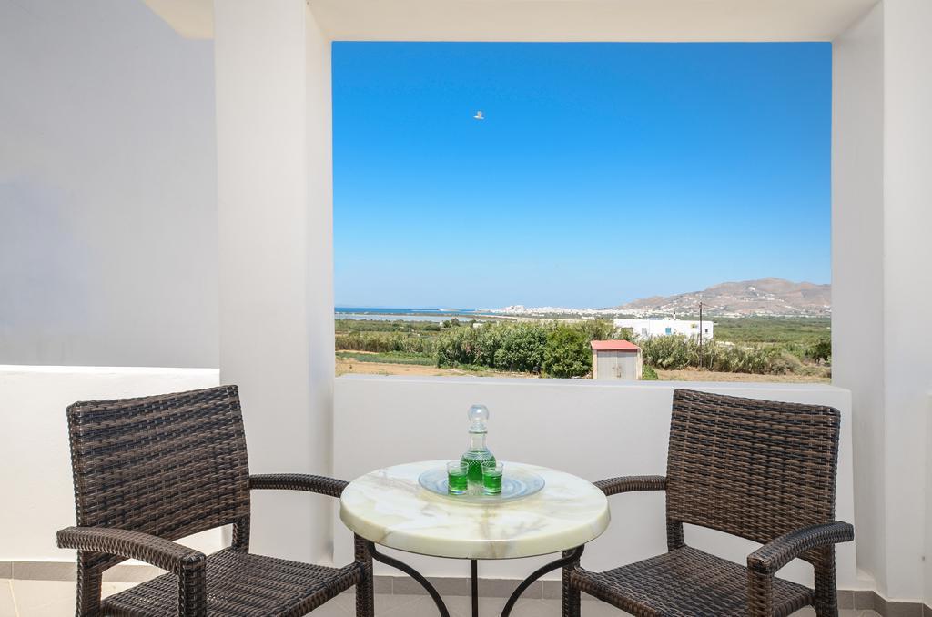 Agnadi Hotel Ajía Ána Kültér fotó