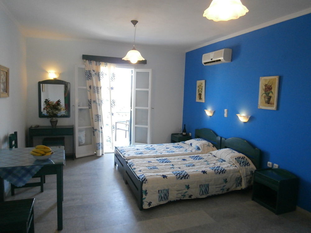 Agnadi Hotel Ajía Ána Kültér fotó