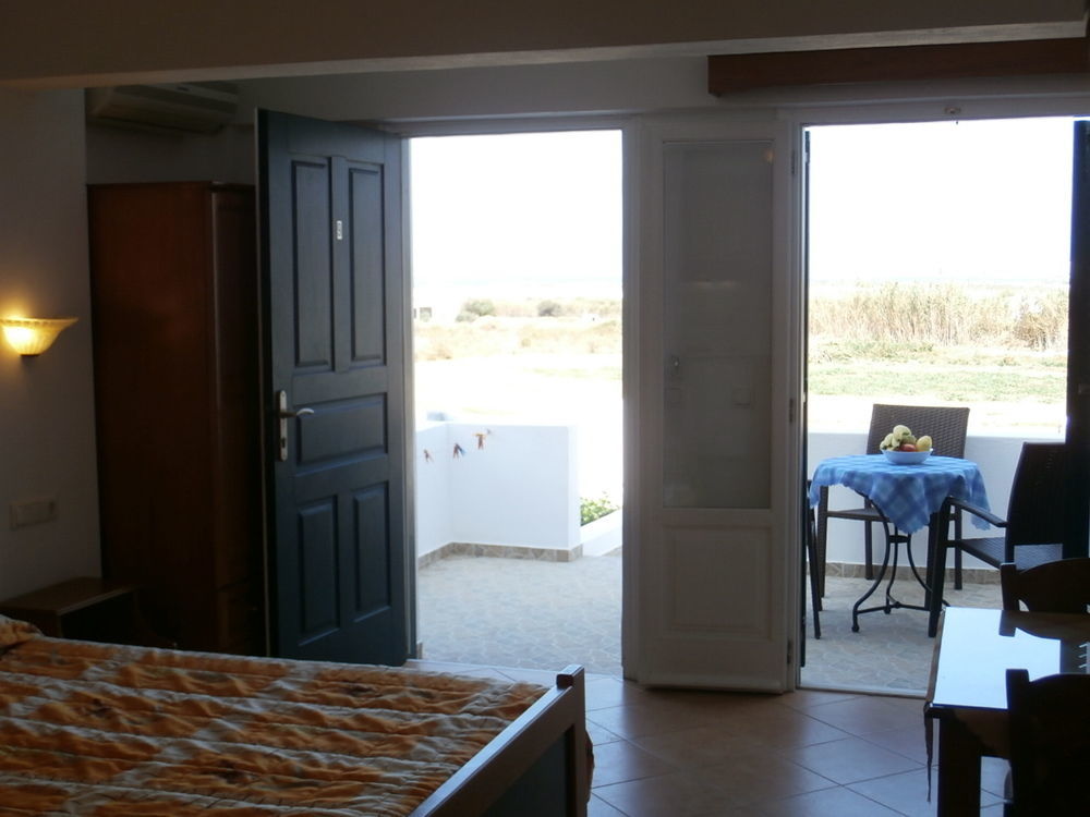 Agnadi Hotel Ajía Ána Kültér fotó
